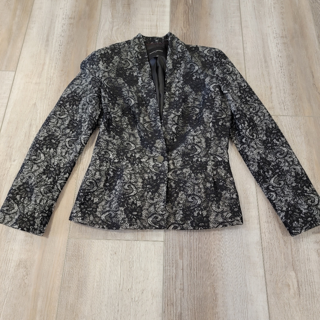 OneButton Banana Republic Blazer